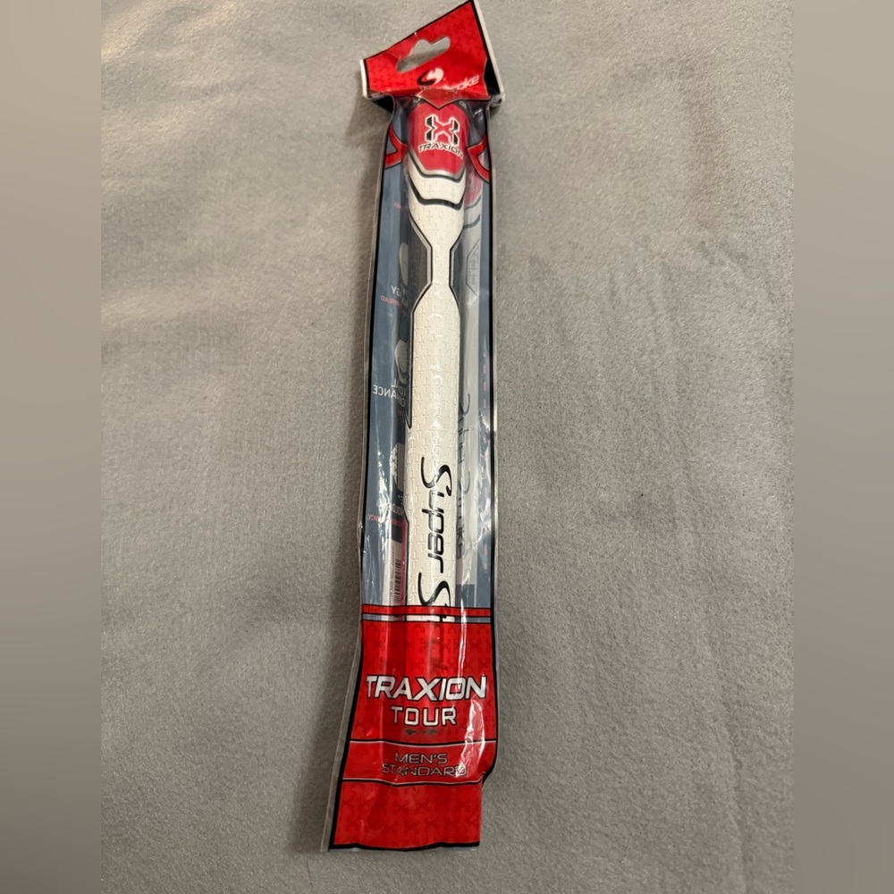 Traxion Tour Men's Golf Grip - White